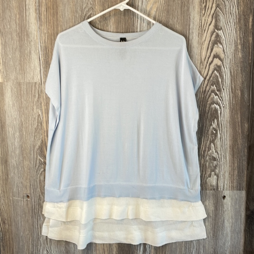 Marla Wynne oversized, light blue blouse in crêpe material, S
